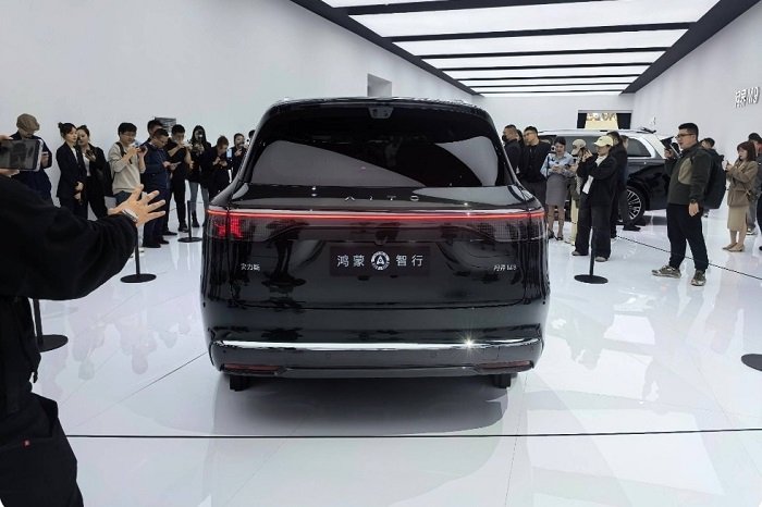  آیتو M8؛ کابوس چینی بی‌ام‌و و پورشه از راه رسید