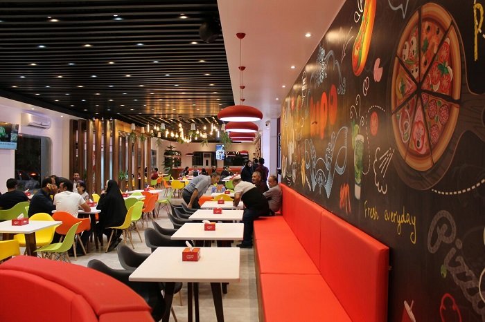 قیمت شوکهکننده چیزبرگر در سال 94 (عکس)