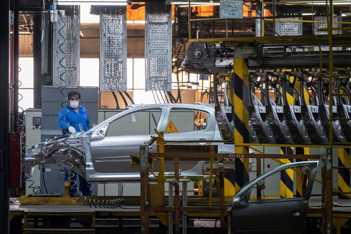 پیش‌‌فروش ایران‌خودرو ویژه طرح جایگزینی آغاز شد؛ چهار خودرو در صف فروش