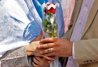 شرط دریافت کمک هزینه ازدواج تامین اجتماعی مشخص شد