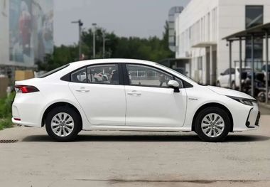 قیمت محصولات سایپا امروز جمعه ۳۰ آبان ۱۴۰۴؛ تفاوت قیمت تویوتا کرولا در نمایندگی و بازار چقدر است؟