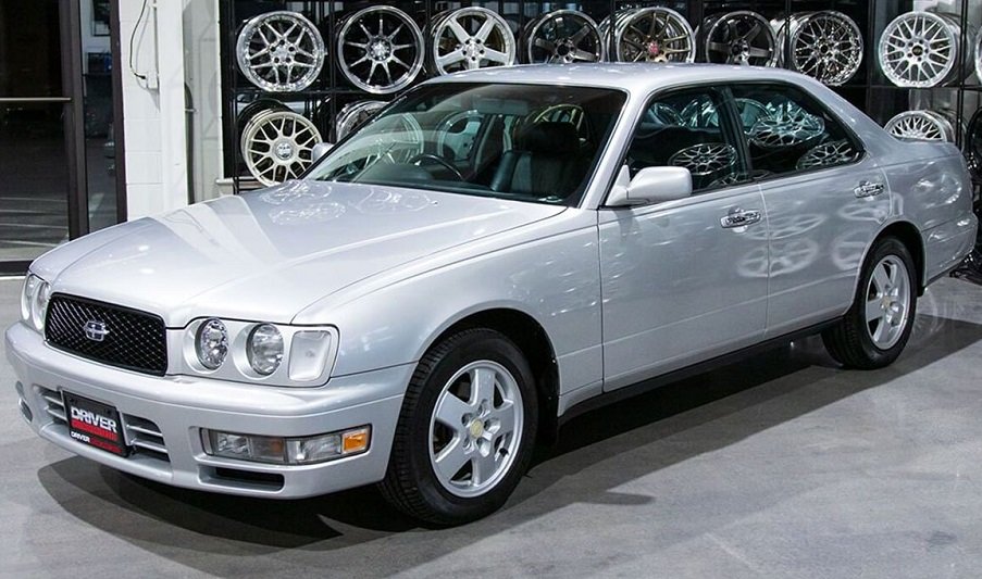 نیسان گلوریا؛ جواهر 11 هزار دلاری ژاپنی