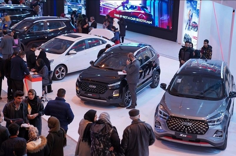 تجارت جدید خودروسازان؛ صادرات پسته!