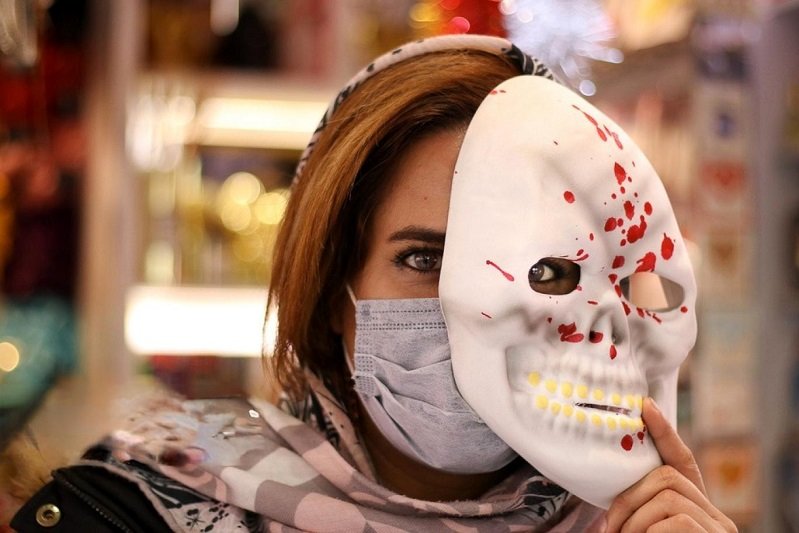 هزینه عجیب هالووین در تهران؛ تفریحی معادل حقوق سه هزار کارگر!