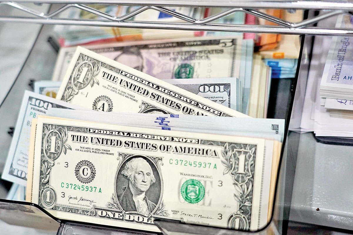 بستر و سیستم حاکم بر اقتصاد برای ارز تک نرخی فراهم نیست