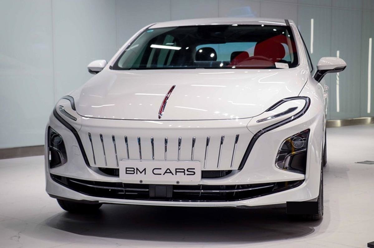 پیش‌فروش خودروهای برقی کلید خورد؛ خرید هونگچی E-QM۵ با کمتر از یک میلیارد