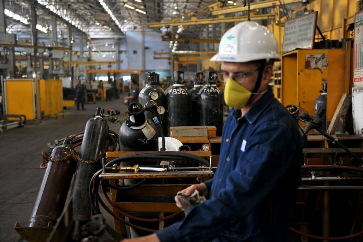 دستمزد کارگر مجرد در ۱۴۰۴ چقدر است؟