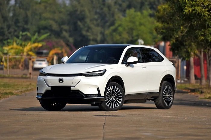 قیمت سدان برقی ایران‌خودرو مشخص شد؛ تقریبا یک میلیارد و 200 میلیون