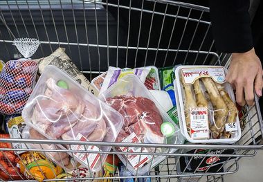 توزیع مرغ و گوشت با نصف قیمت بازار
