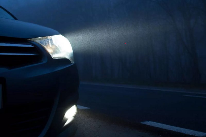 چراغ زنون رسما ممنوع شد؛ تعیین جریمه نقدی برای متخلفان