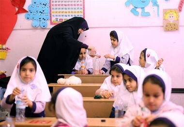 خبر خوش برای معلمان؛ پرداخت فوق‌العاده خاص در دستور کار قرار گرفت