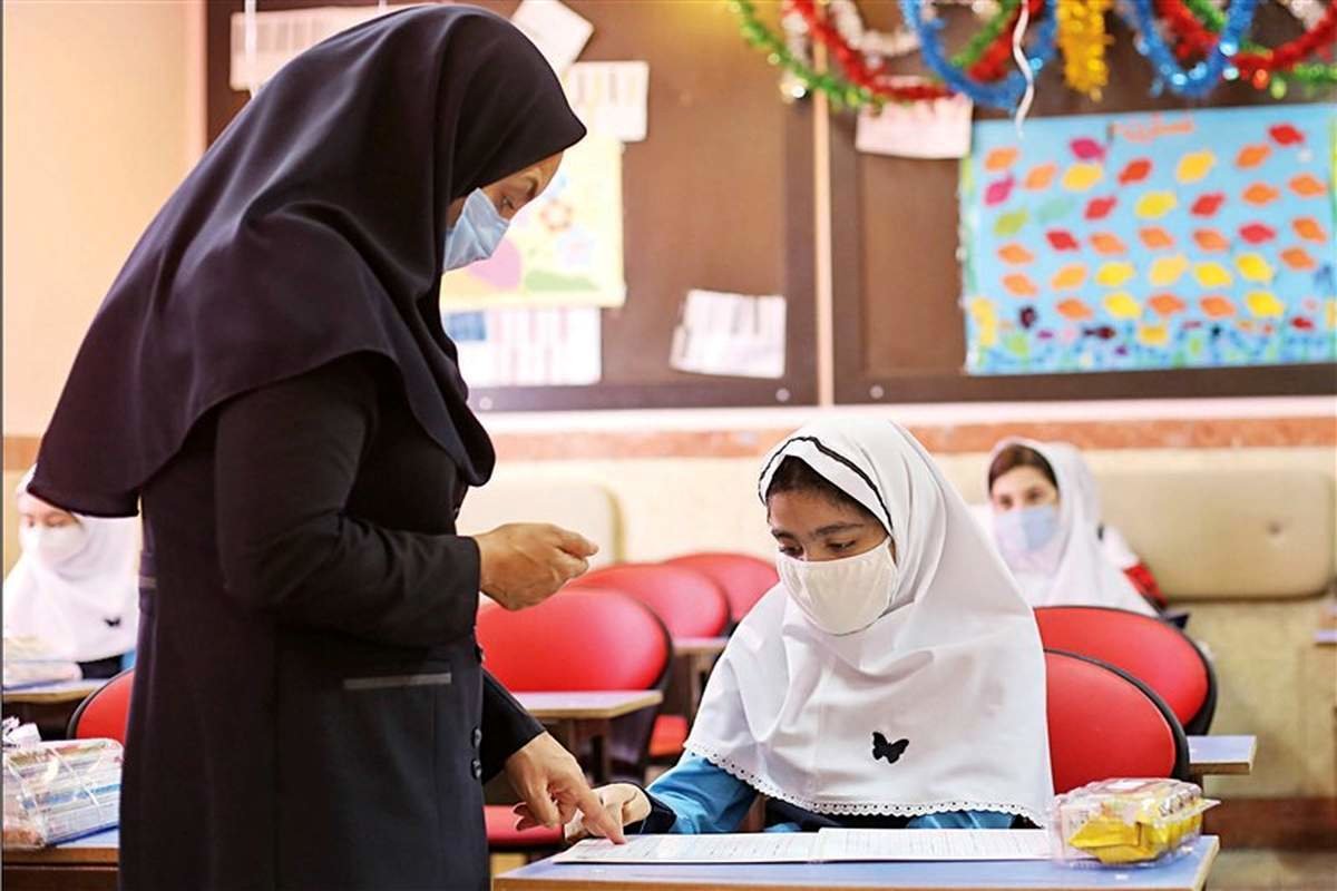 حقوق معلمان در بنبست همسانسازی