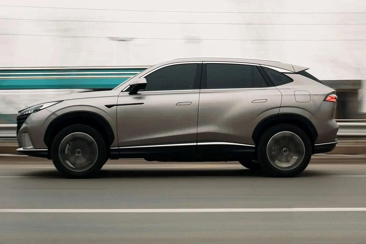 رووی eRX۵؛ پنج نکته از رقیب لاماری‌ایما و تیگو ۷ در ایران