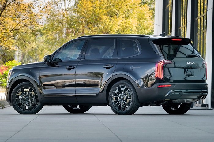 مقایسه کیا سورنتو و کیا تلوراید؛ تقابل شاسی‌بلند‌های جدید وارداتی