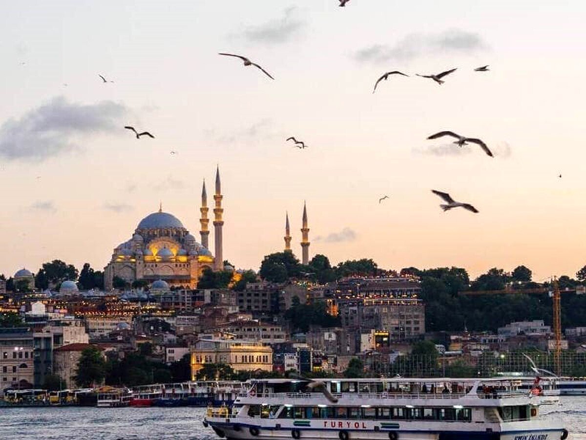 قیمت تور هوایی استانبول امروز ۱۶ فروردین ۱۴۰۳
