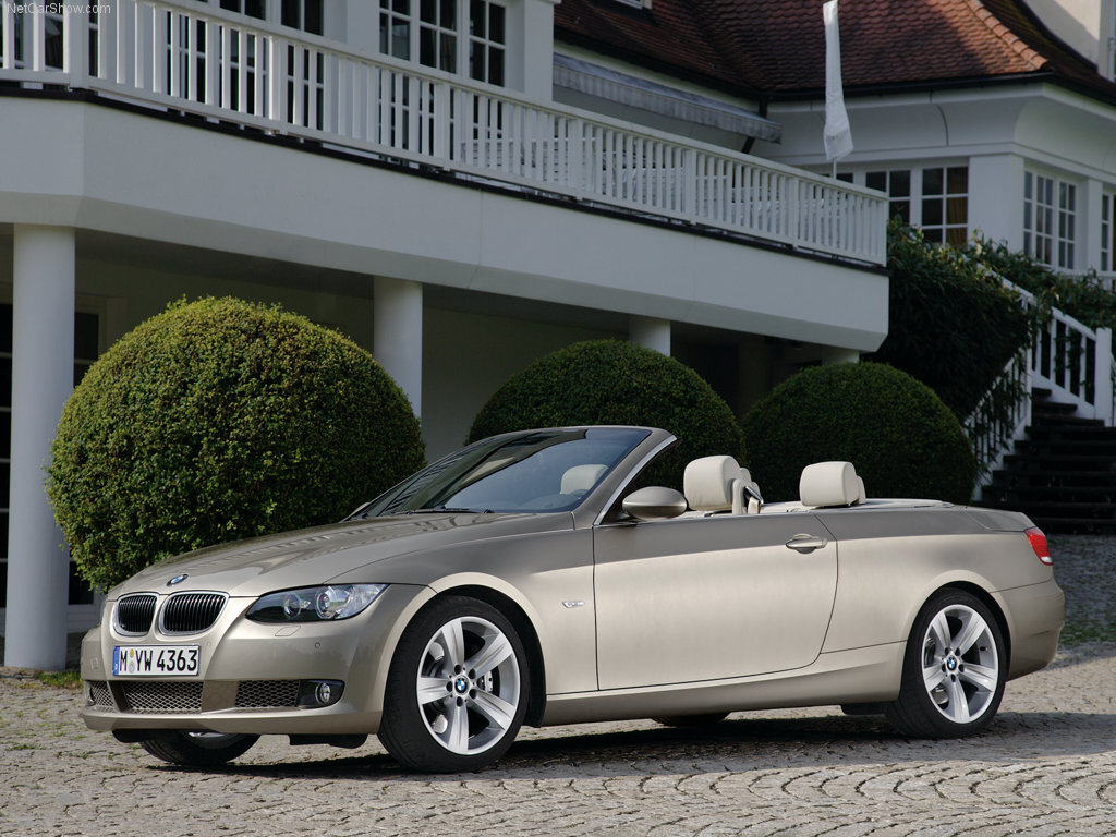 تصادف وحشتناک BMW هفت میلیاردی در پل صدر تهران (فیلم)