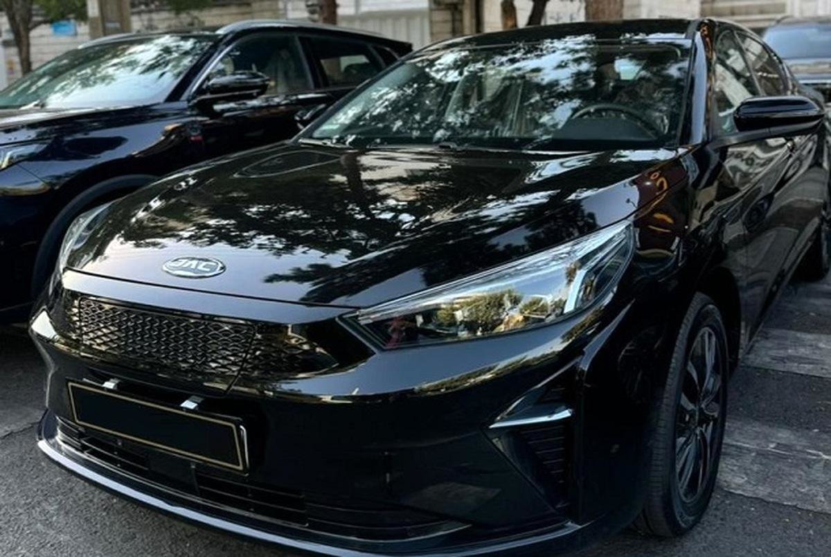 فروش خودرو 1.3 میلیاردی کرمان‌موتور آغاز شد