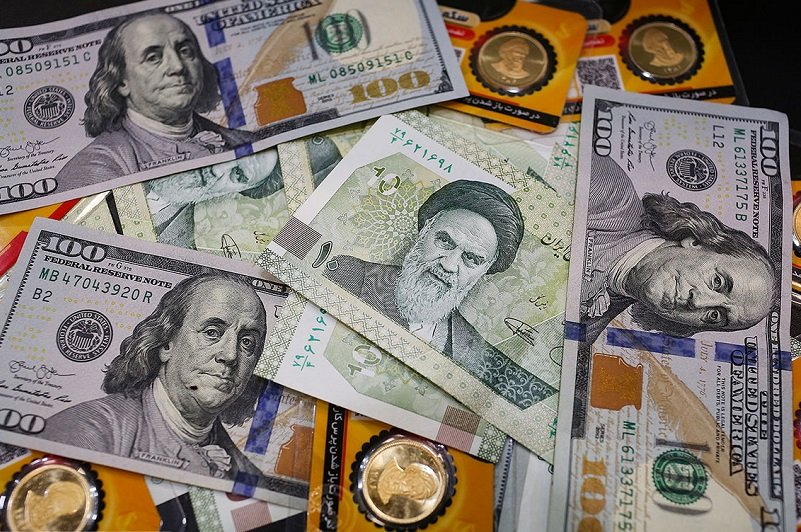 قیمت دلار امروز پنجشنبه ۶ آذر ۱۴۰۴