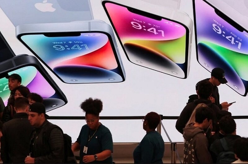 قیمت آیفون امروز شنبه 12 خرداد 1403/ آیفون 13 دست‌نیافتنی شد