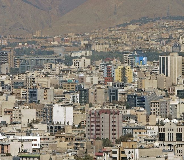 قیمت آپارتمان در فیروزکوه و اسلام‌شهر چه فرقی دارد؟