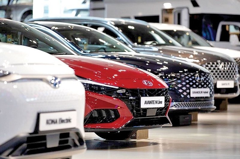 فروش شاسی بلند ژاپنی با سه برابر قیمت کارخانه در بازار