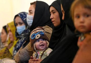 اتباع خارجی می‌توانند از تسهیلات بانکی استفاده کنند