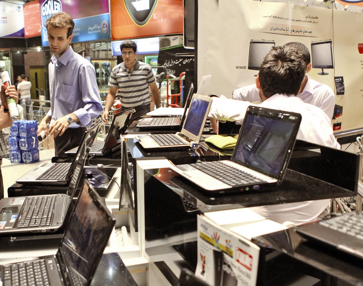 پشت‌پرده واردات ۶۰۰ هزار لپ‌تاپ به ایران