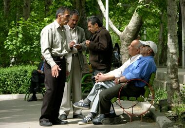 وام 30 میلیونی به کدام بازنشستگان تعلق می‌گیرد؟
