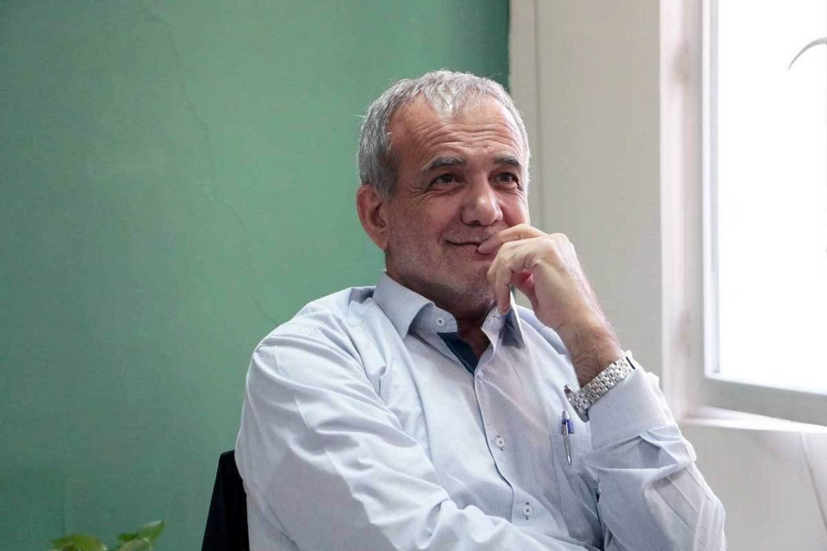 دستور پزشکیان برای بازنشسته‌ها؛ معوقات پرداخت شود!