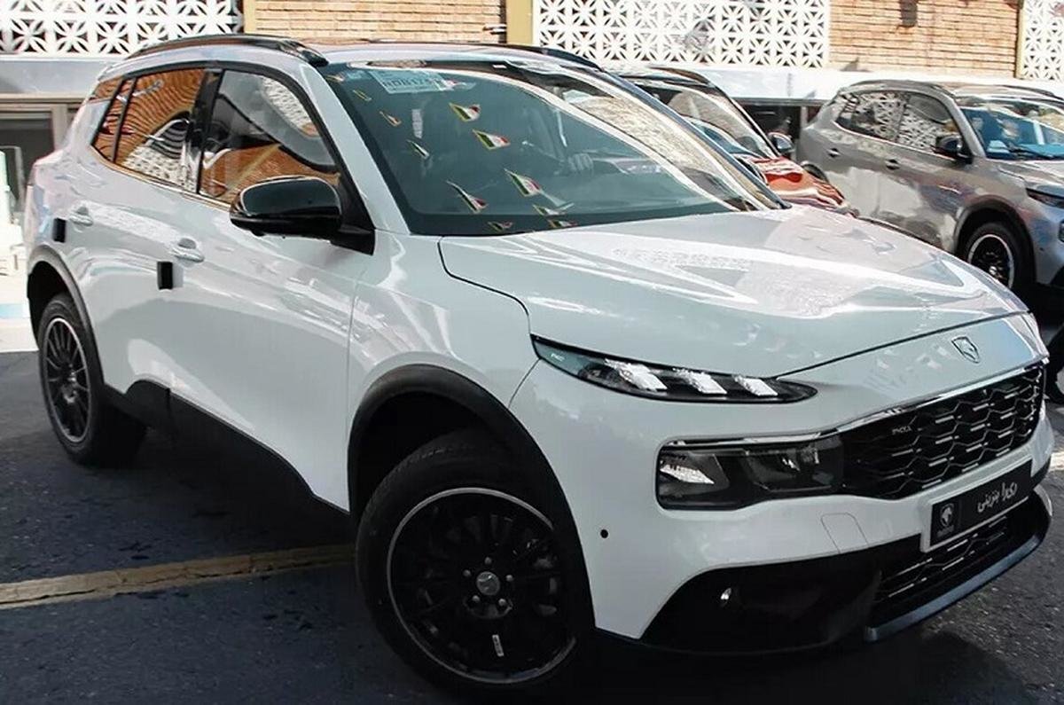 قیمت ریرا در بازار آزاد تعیین شد؛ اختلاف یک میلیاردی با کارخانه!