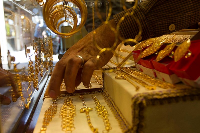 قیمت طلا امروز دوشنبه 8 مرداد 1403/ عبور طلا از مرز حساس