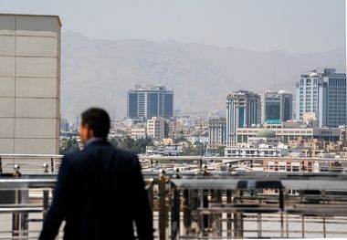 کارمندان دولت خانه‌دار می‌شوند