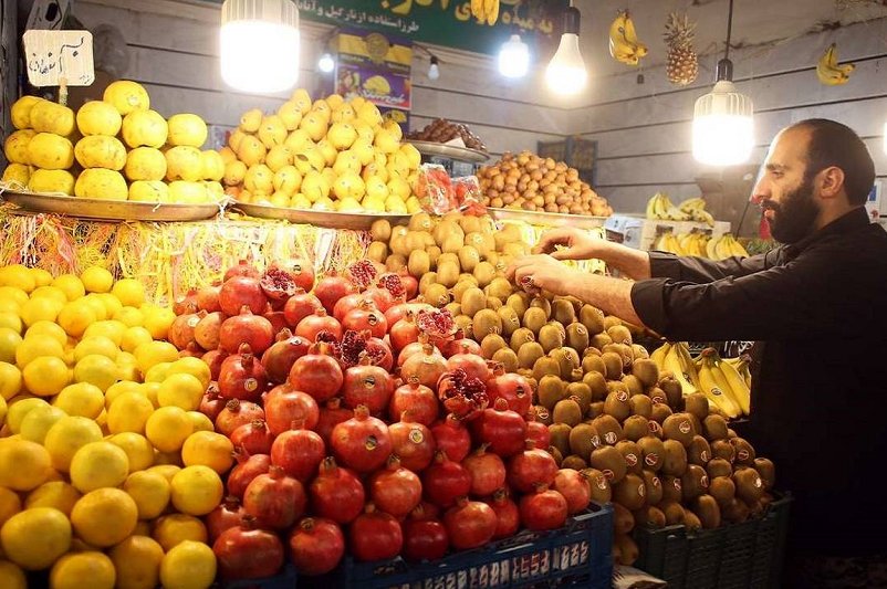 قیمت میوه و تره‌بار امروز چهارشنبه 14 آذر/ خرمالو کیلویی چند؟