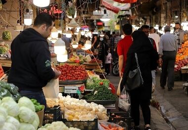 قیمت انواع میوه در میادین تره‌بار؛ توت‌فرنگی کیلویی 98 هزار 

