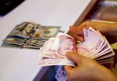 قیمت لیر ترکیه امروز پنجشنبه 27 فروردین/ سقوط لیر در بازار