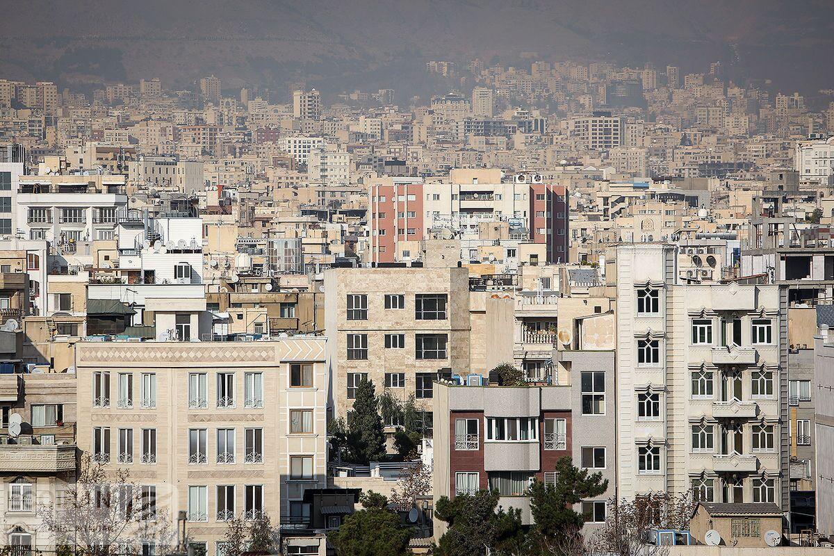 1402 سال رکود تورمی در بازار مسکن/ قیمت مسکن در سال جدید چه تغییری میکند؟