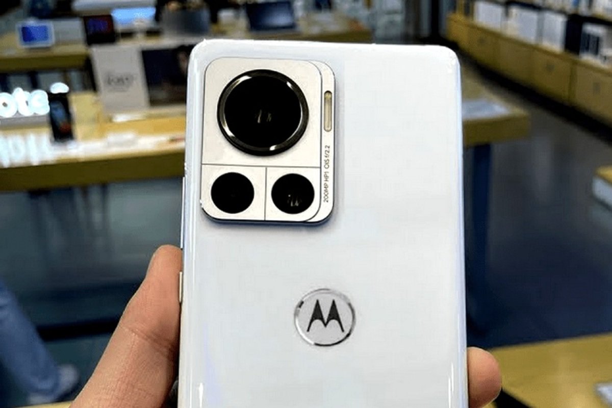 هشدار؛ فروش گوشی‌های این برند ممنوع شد!