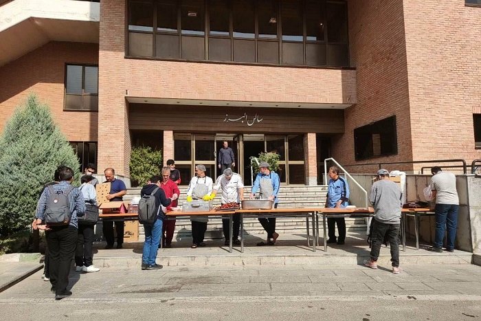 غذای دانشجویی چقدر برای دانشگاه‌ها آب می‌خورد؟