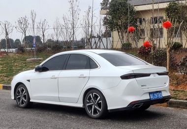 پیش‌فروش بهمن‌موتور؛ سه سواری پرطرفدار در صف فروش