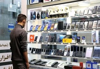 قیمت گوشی سامسونگ، شیائومی و آیفون امروز یکشنبه 18 خرداد/ پرفروش‌ترین میانرده چینی چند؟
