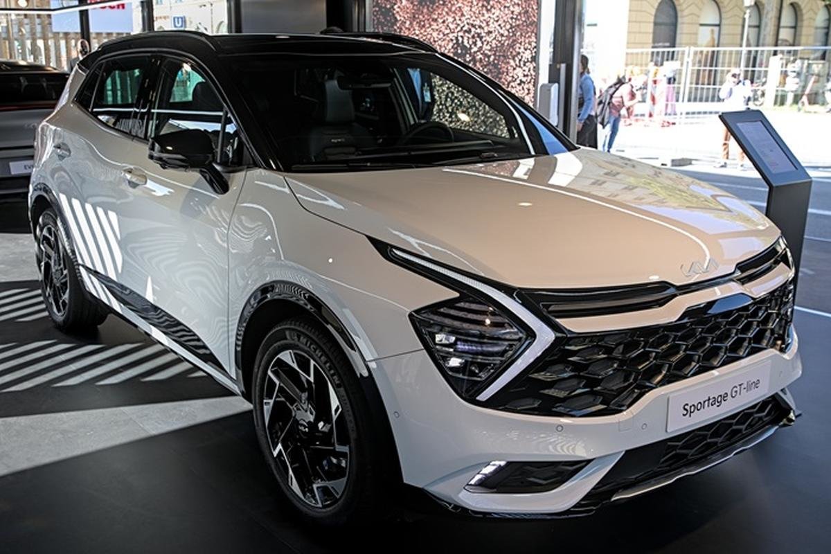 مقایسه کیا اسپورتیج و فولکس واگن تیراک ؛ تقابل کرهای معروف با آلمانی تازهنفس