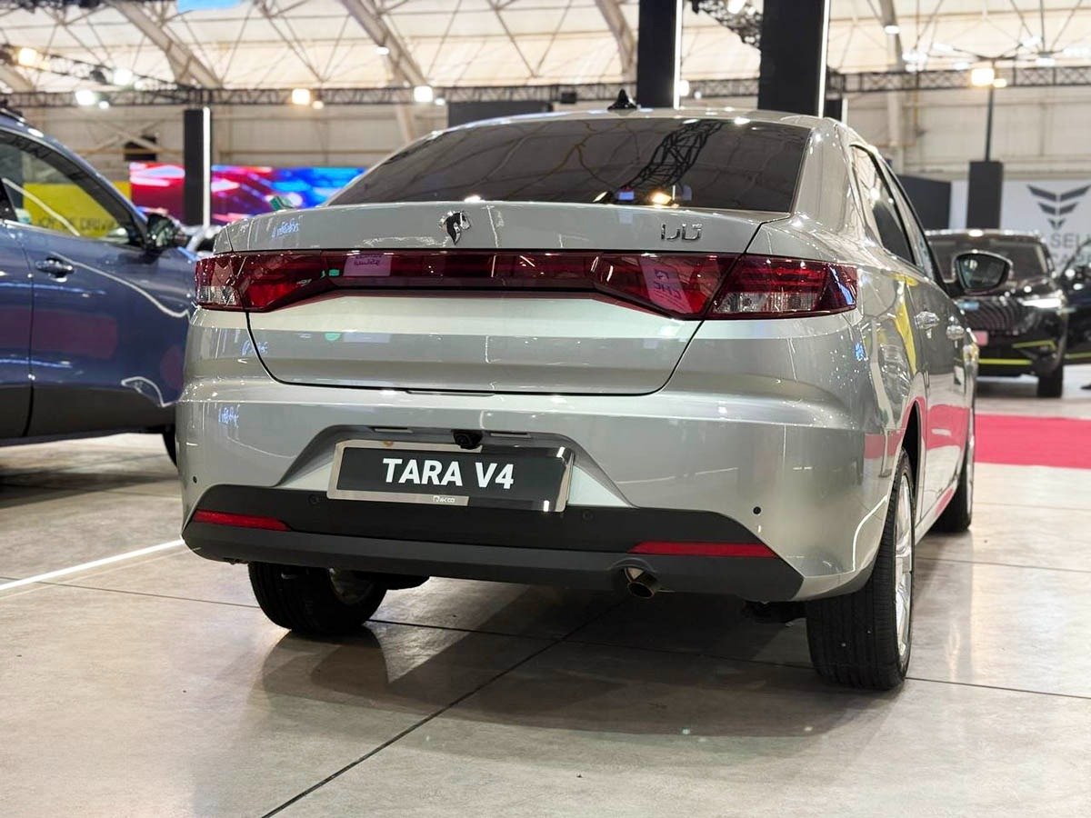 قیمت روز محصولات ایران‌خودرو شنبه 5 مهر/ تفاوت قیمت دو تیپ تارا چقدر است؟