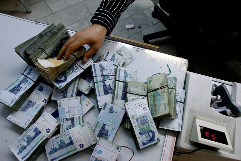 پیشنهاد افزایش ۳۰ درصدی پایه حقوق این گروه در سال 1404