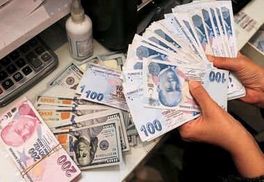 قیمت لیر ترکیه/ مسافران آنتالیا و استانبول بخوانند