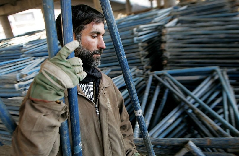 درآمد کارگران عمانی 44 برابر ایرانی‌ها