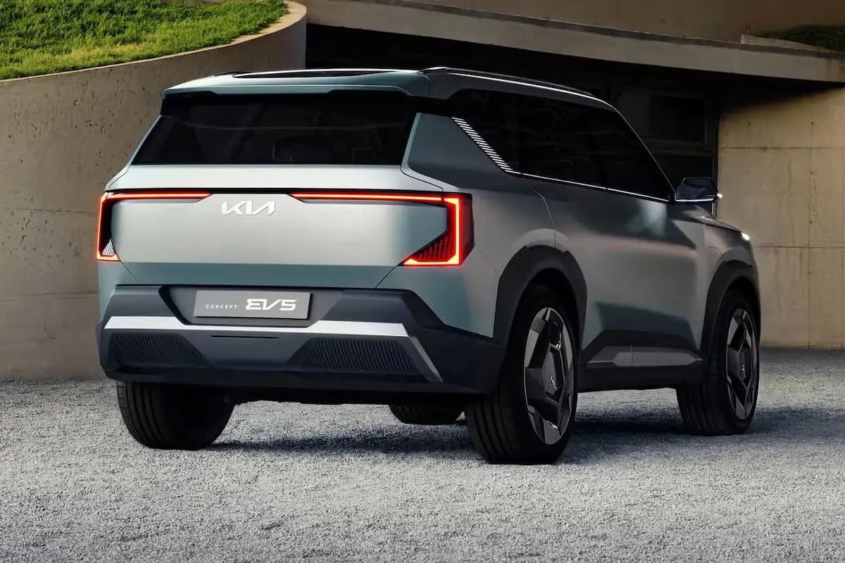 EV5 برقی؛ شاسیبلند جدید کیا در ایران