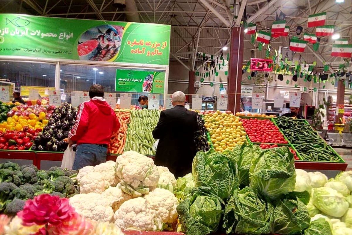 قیمت میوه امروز شنبه ۶ مرداد/ گردو تازه چند؟