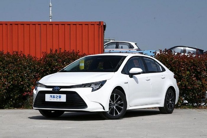 شرایط فروش تویوتا لوین اعلام شد؛ قیمت دو میلیارد و 500