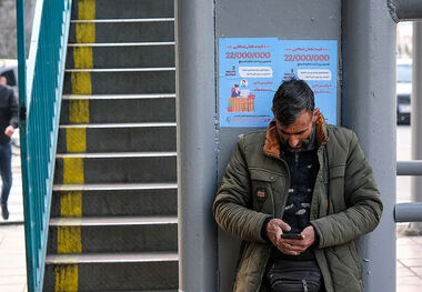 حداقل دستمزد کارگران به زیر ۱۰۰ دلار رسید