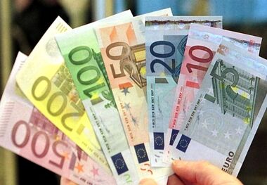 قیمت یورو امروز ۱۷ تیر چند؟